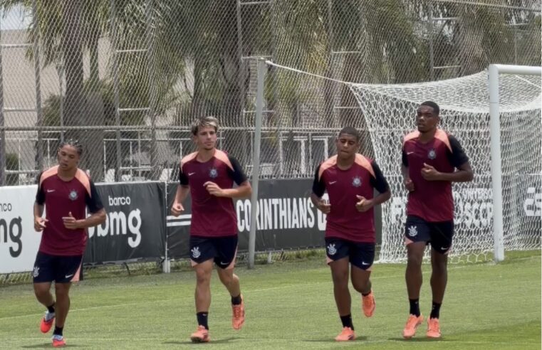 Lucca Caramico treina com o profissional antes de mudanças no elenco da Copinha