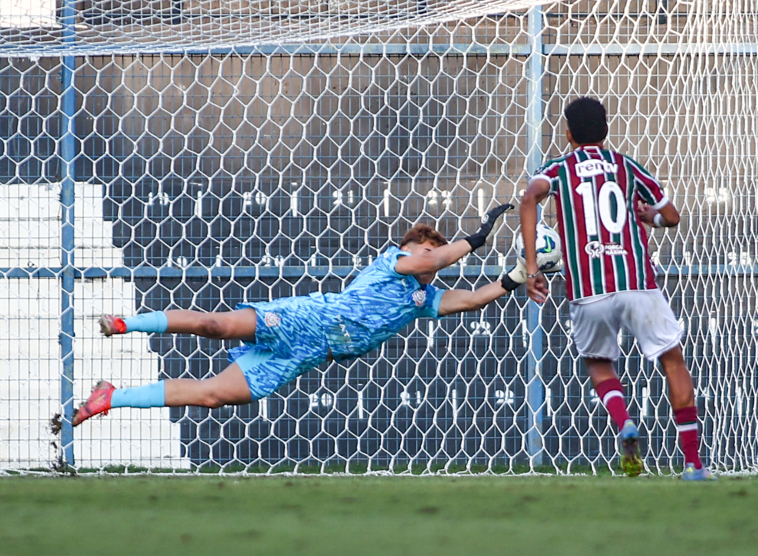Gustavo Milani é relacionado pela primeira vez na Copinha